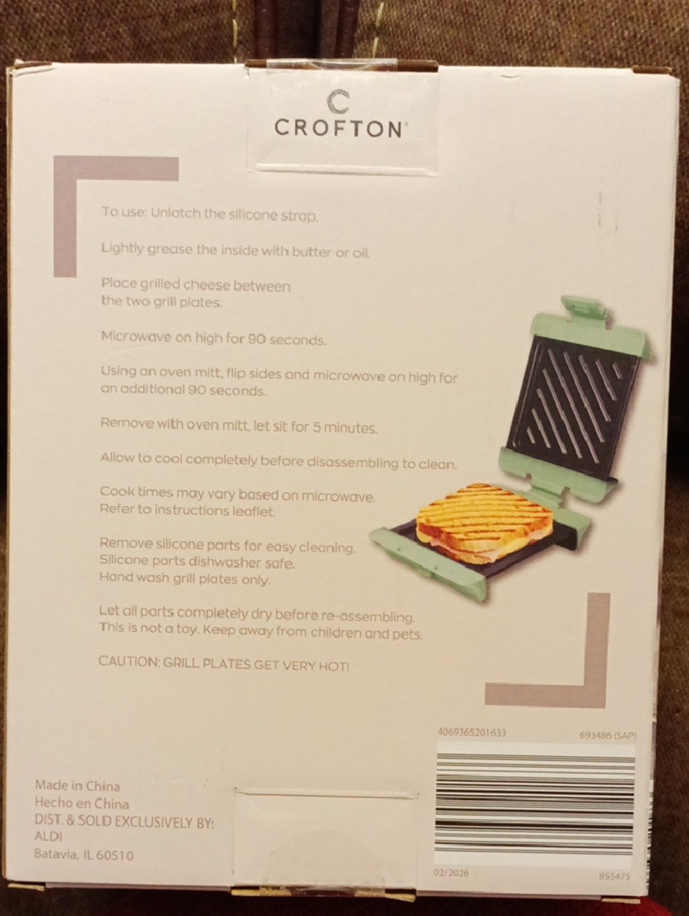 Crofton Microwave Grilled Cheese Maker - Picture 3 of 3
